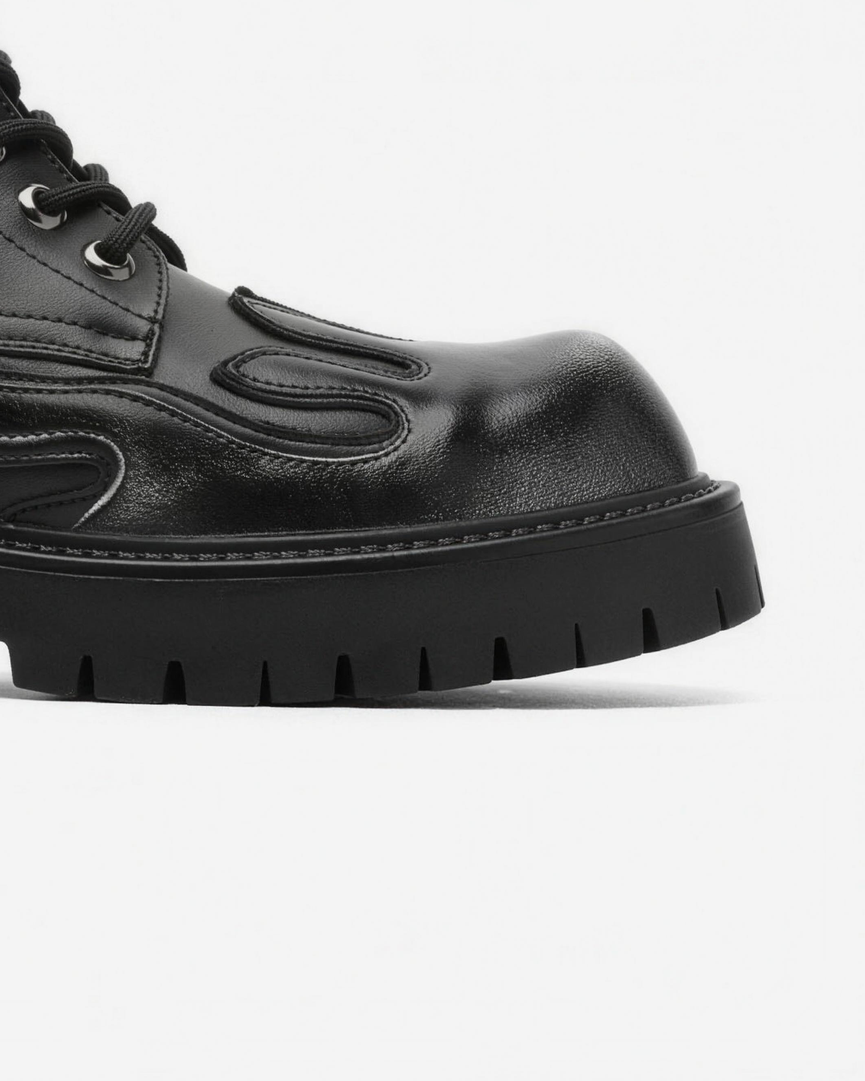 VASARI Flame Combat Boot in black, brushed toe and lug sole detail
